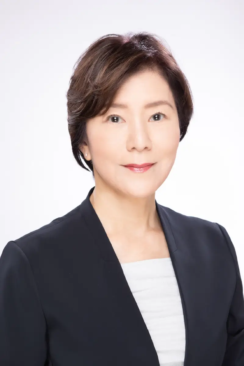 西中 美和